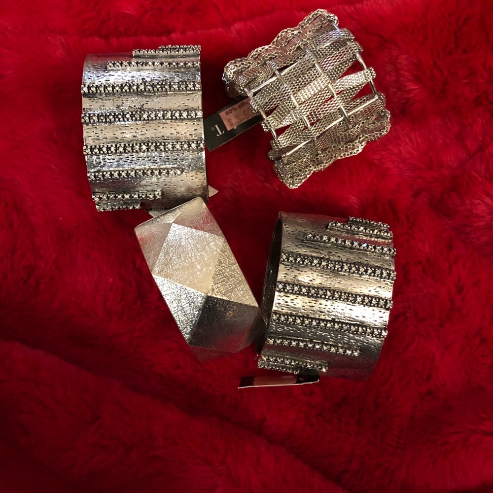 Silver set! - Picture 2 of 2